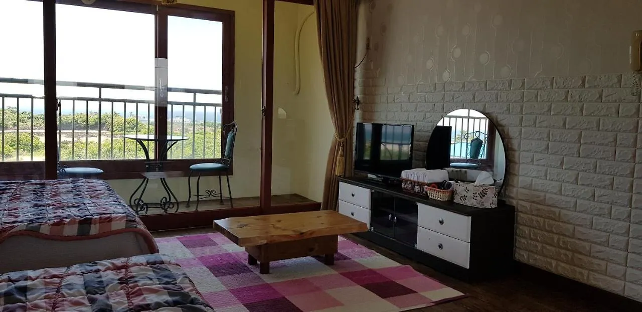 بيت شباب Jun House جيجو