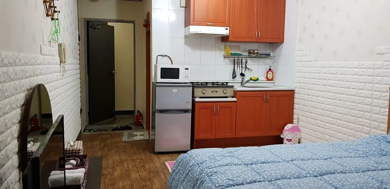 بيت شباب Jun House جيجو كوريا الجنوبية