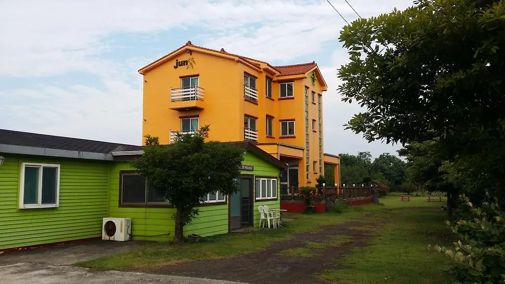Hostel Jun House Czedżu
